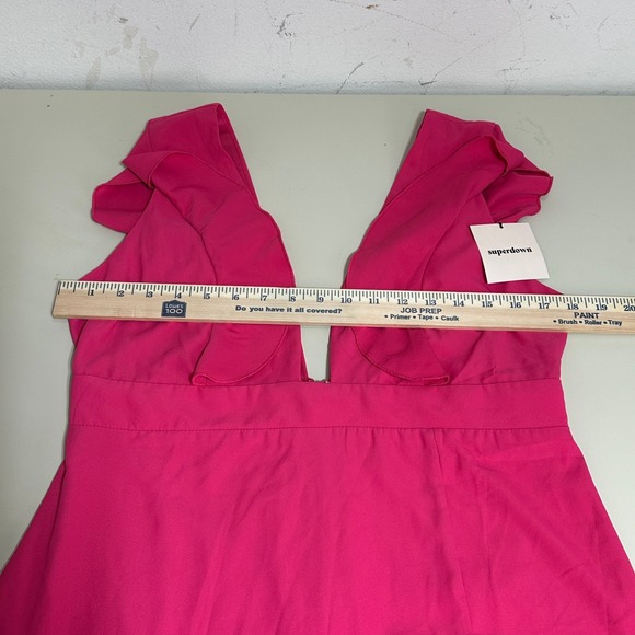 Superdown Pink Ruffle Sleeve Deep V-Neck Open Back Mini Dress Size L NEW - Picture 8 of 12